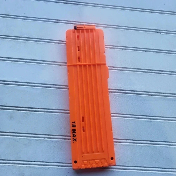 Nerf N-Strike Elite 18 Dart Round Clip Mag Magazine  Solid Orange - Picture 1 of 9